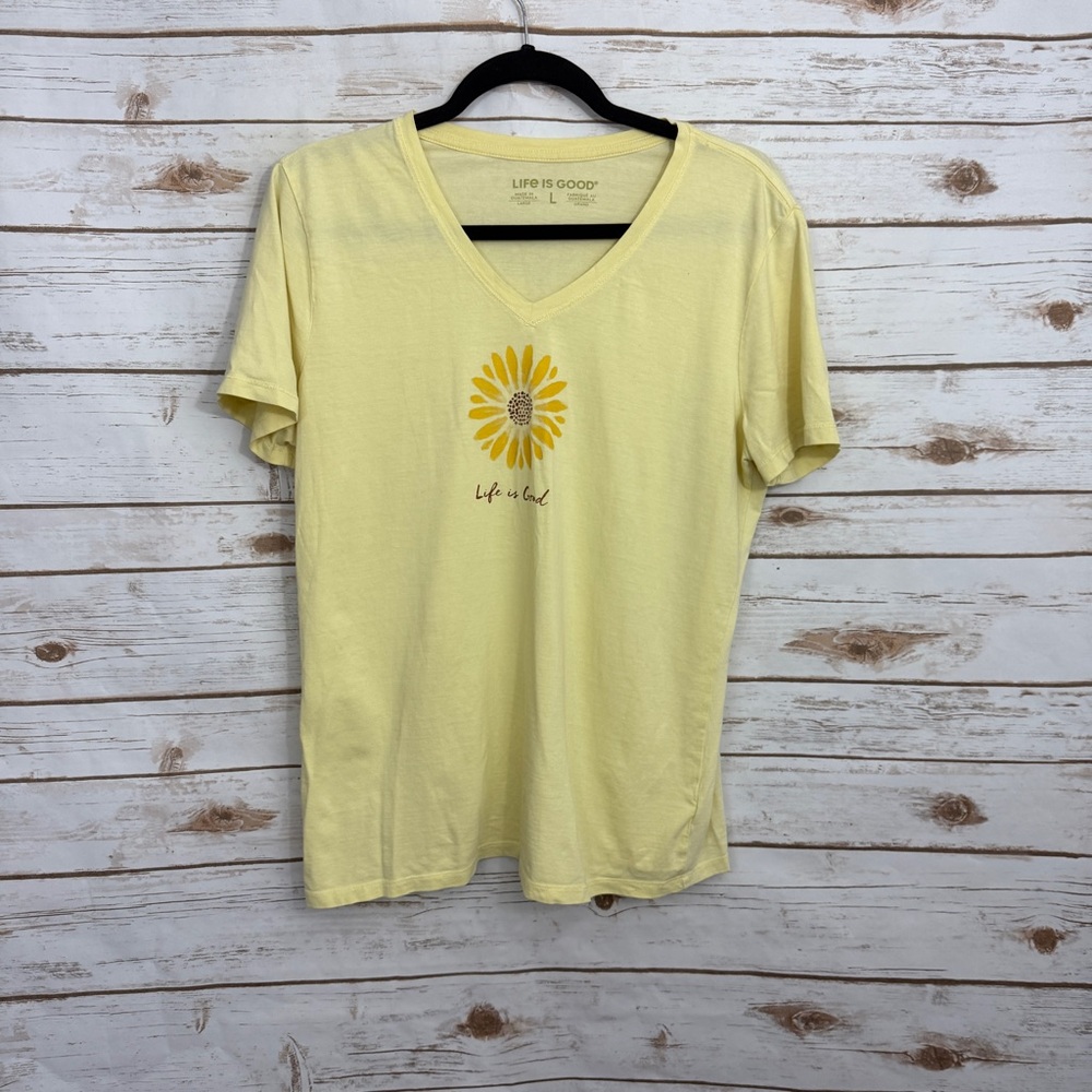Life is Good Yellow Sunflower Floral Graphic Short Sleeve Tee T-shirt